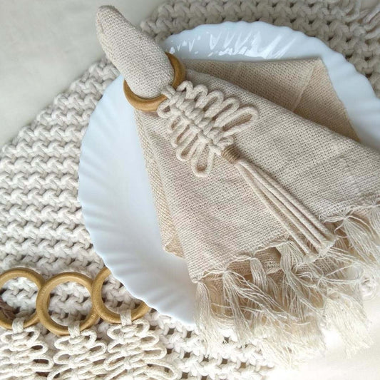 Macrame Napkin Ring – Hand‑Woven Cotton Rope Napkin Holder with Wooden Ring for Table Decor