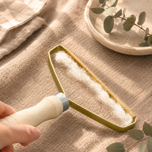 Manual Fabric Shaver | Lint Remover Tool for Wool Coats Sweaters & Clothing Care