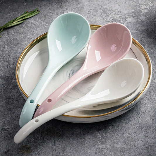 Ceramic Curved Spoon – Smooth Serving Spoon for Kitchen, Dining & Tableware
