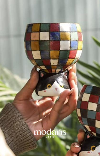 Checkered Kitty Elevated Cup